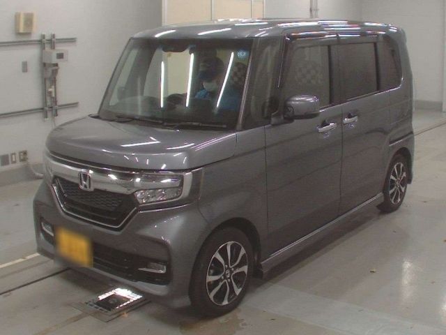 303 Honda N box JF3 2017 г. (CAA Tokyo)